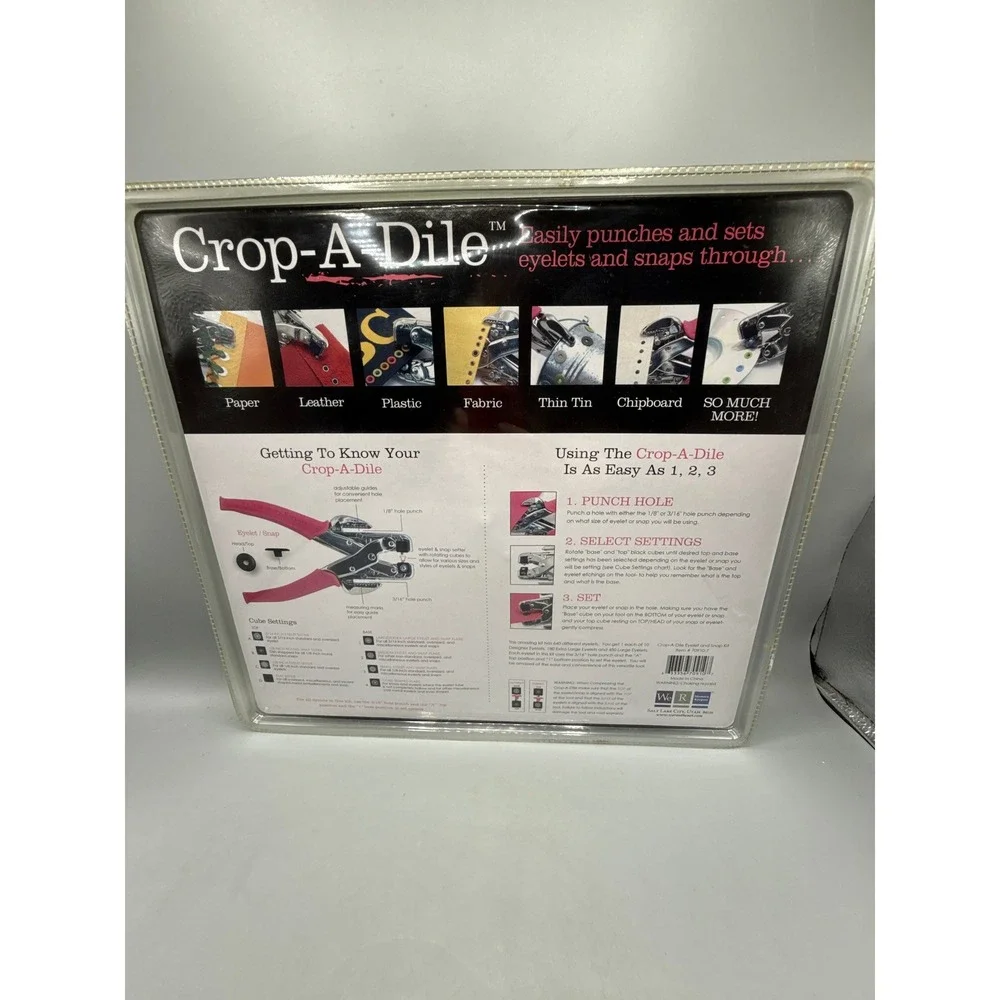 We R Memory Keepers Crop-A-Dile Eyelet and Snap Setter Kit 643 Pieces 70910-7